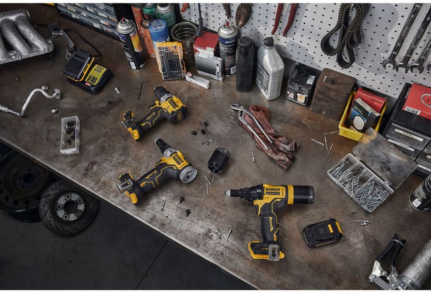 Заклепочник акумуляторний безщітковий DeWALT DCF403NT DCF403NT фото