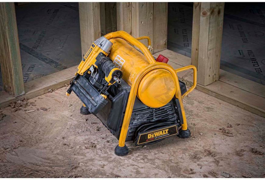 Компресор повітряний безмасляний DeWALT DPC6MRC DPC6MRC фото