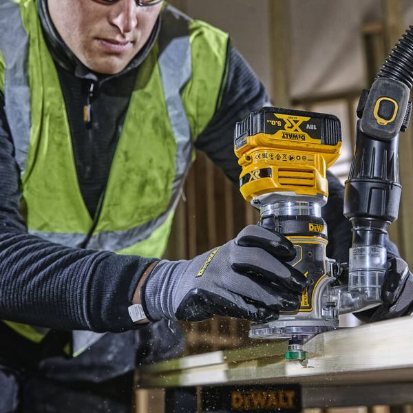 Фрезер акумуляторний безщітковий DeWALT DCW604N DCW604N фото