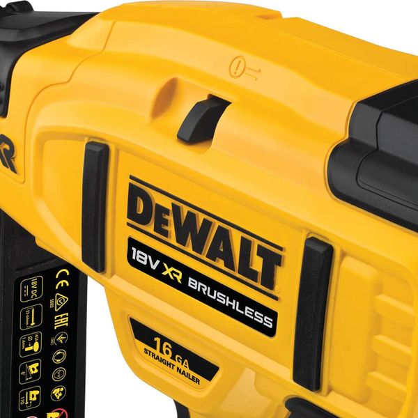 Пістолет цвяхозабивний акумуляторний безщітковий DeWALT DCN662N DCN662N фото