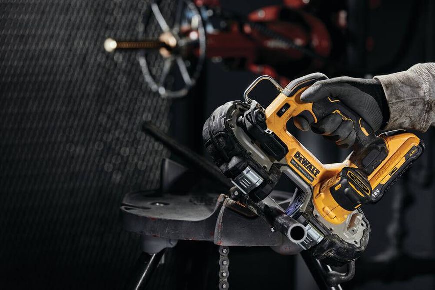 Пила стрічкова акумуляторна безщіткова DeWALT DCS377NT DCS377NT фото