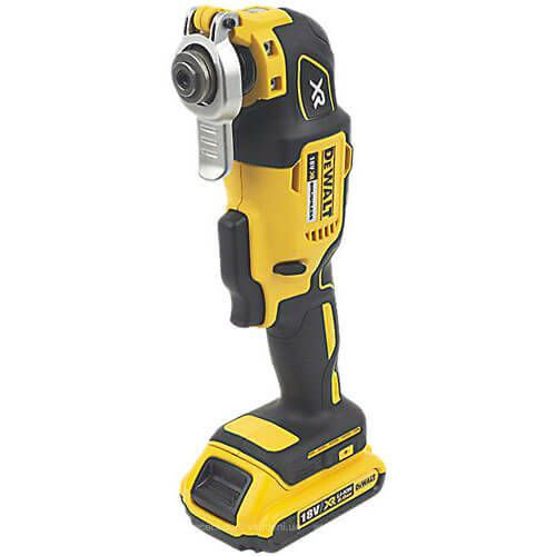 Набір з восьми акумуляторних інструментів DeWALT DCK865P4T DCK865P4T фото