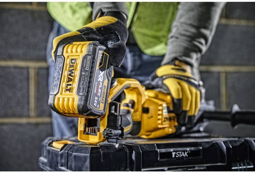 Дриль акумуляторний безщітковий DeWALT DCD470N DCD470N фото