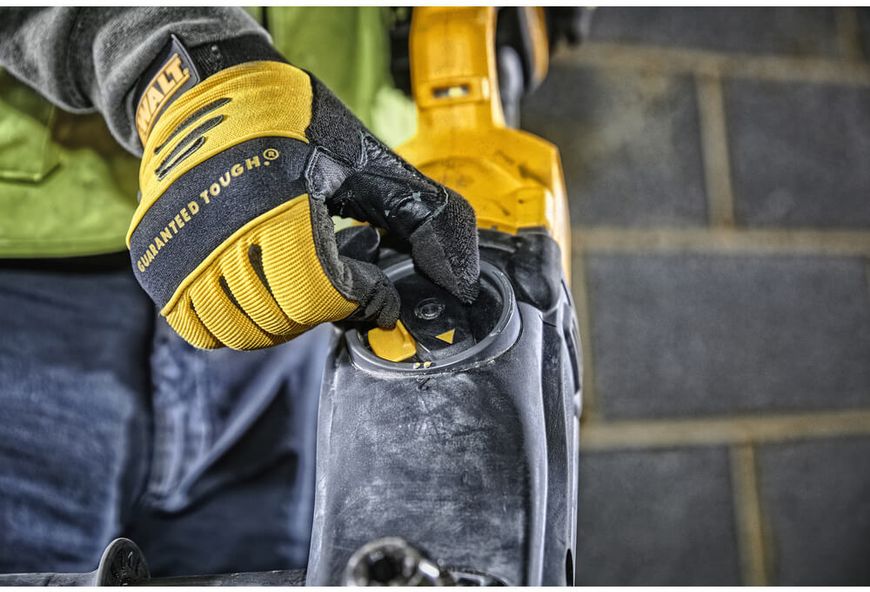 Дриль акумуляторний безщітковий DeWALT DCD470N DCD470N фото