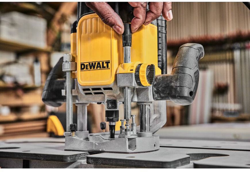 Фрезер мережевий DeWALT DWE625 DWE625 фото