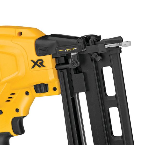 Пістолет цвяхів акумуляторний безщітковий DeWALT DCN662D2 DCN662D2 фото