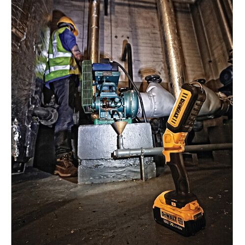 Ліхтар світлодіодний акумуляторний DeWALT DCL050 DCL050 фото