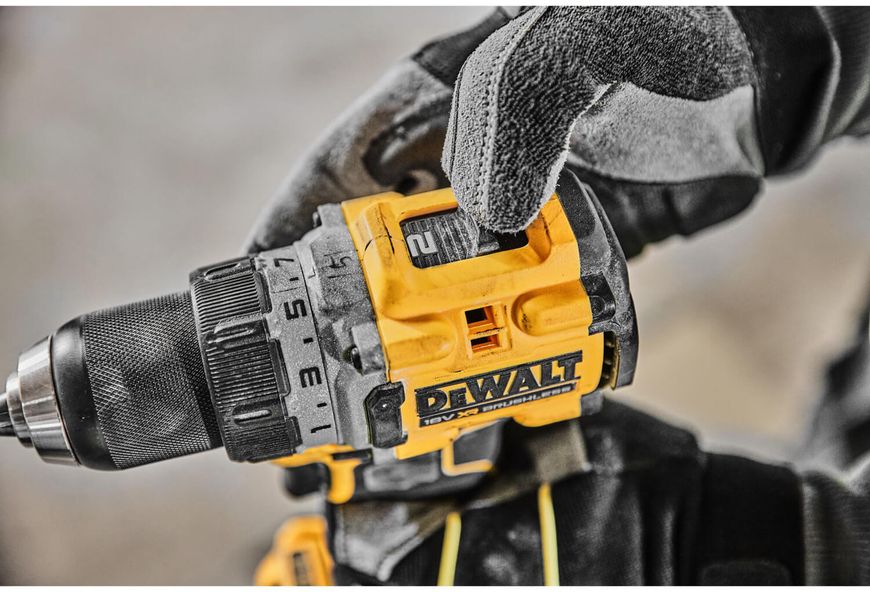 Набір з двох безщіткових інструментів DeWALT DCK2051E2T DCK2051E2T фото