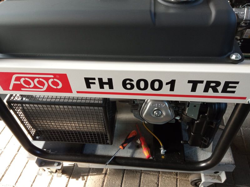 FOGO Генераторна установка FH6001TRE 1ф-5,6кВт, двиг.Honda, бак-45л, ел.старт, стаб.напруги FH 6001 TRE фото