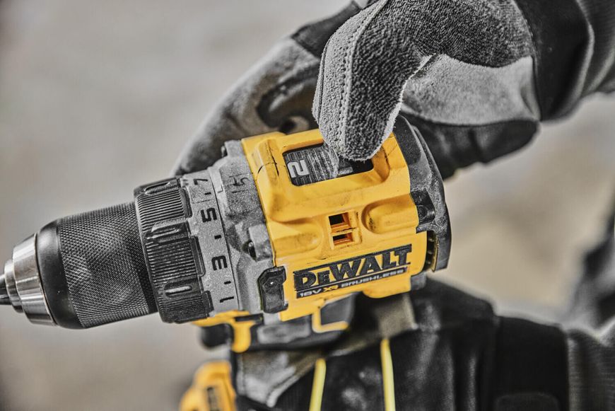 Дриль-шуруповерт акумуляторний безщітковий DeWALT DCD800E2T DCD800E2T фото